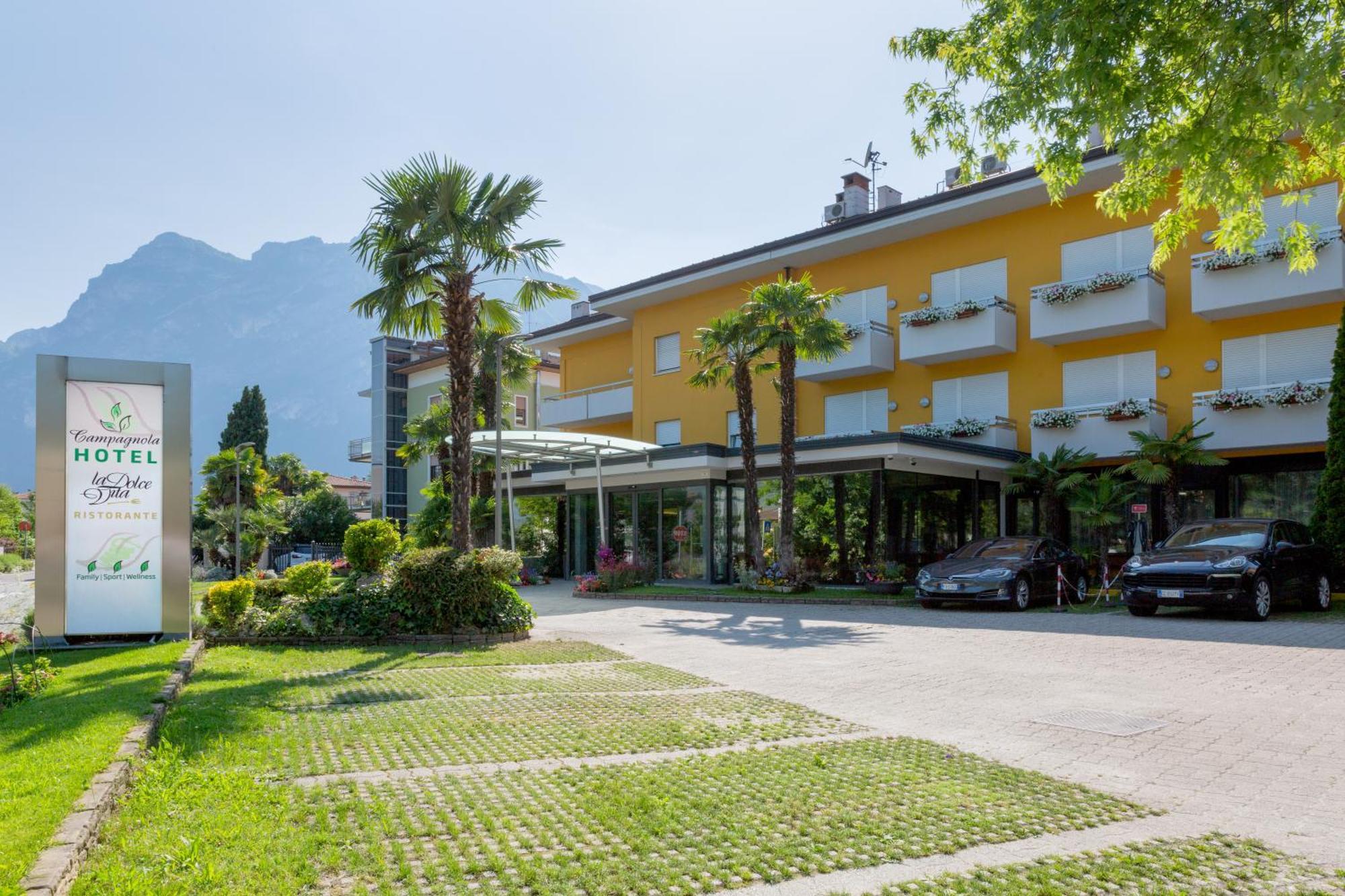 Appartamento Campagnola Mansardato Riva del Garda Dış mekan fotoğraf